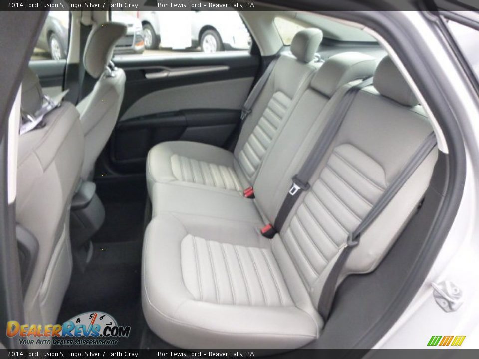 2014 Ford Fusion S Ingot Silver / Earth Gray Photo #12