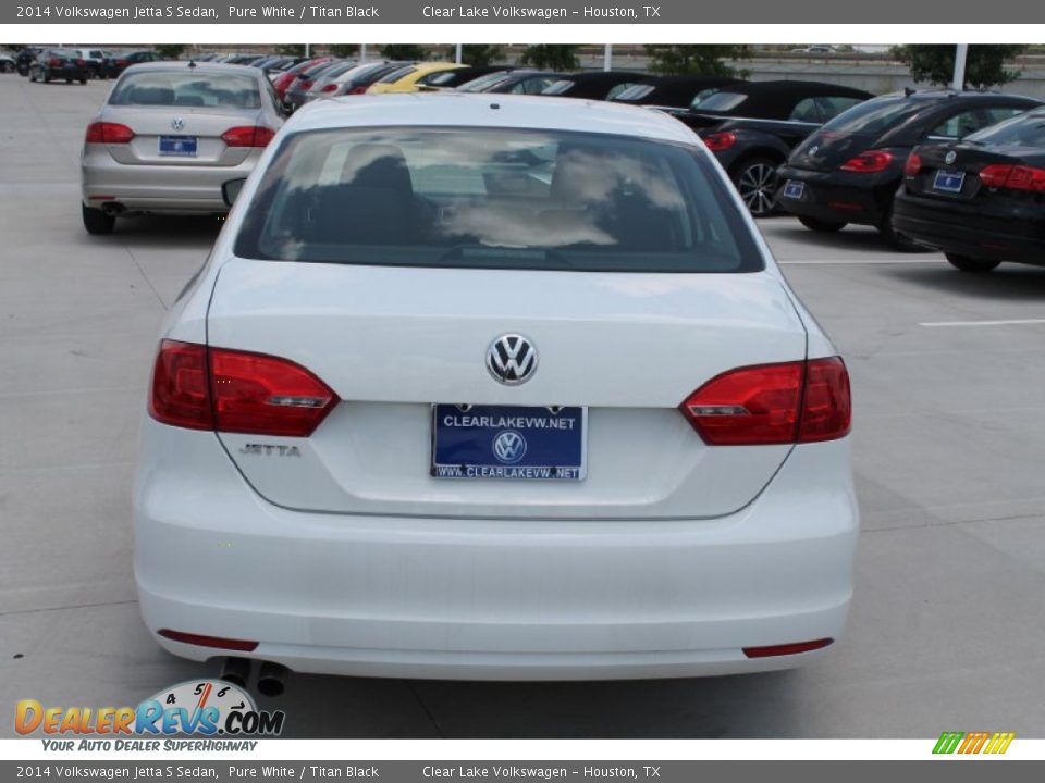 2014 Volkswagen Jetta S Sedan Pure White / Titan Black Photo #7