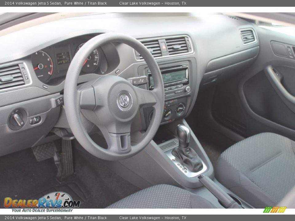 2014 Volkswagen Jetta S Sedan Pure White / Titan Black Photo #9