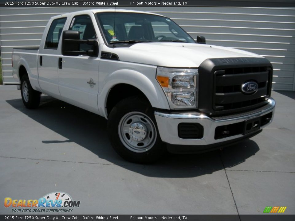 Front 3/4 View of 2015 Ford F250 Super Duty XL Crew Cab Photo #2
