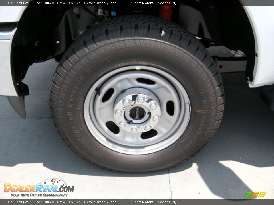 2015 Ford F250 Super Duty XL Crew Cab 4x4 Oxford White / Steel Photo #11