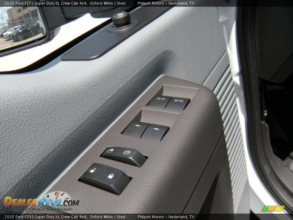 2015 Ford F250 Super Duty XL Crew Cab 4x4 Oxford White / Steel Photo #24