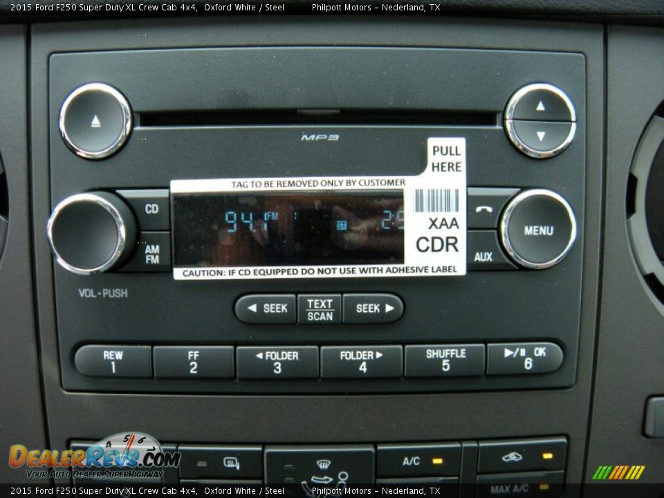 2015 Ford F250 Super Duty XL Crew Cab 4x4 Oxford White / Steel Photo #29