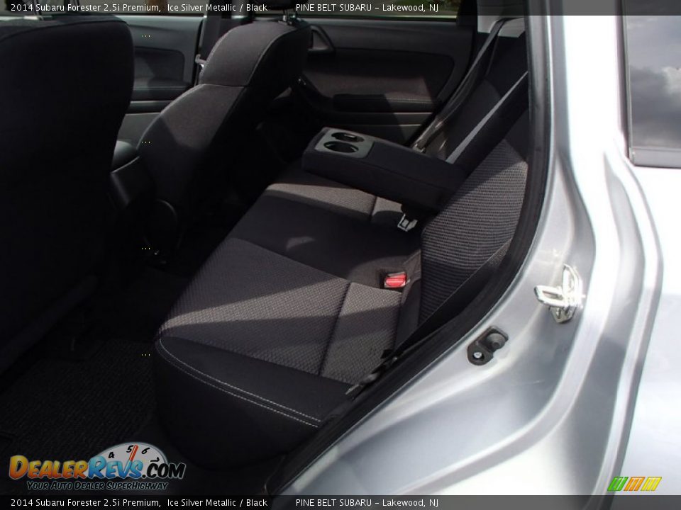 2014 Subaru Forester 2.5i Premium Ice Silver Metallic / Black Photo #11