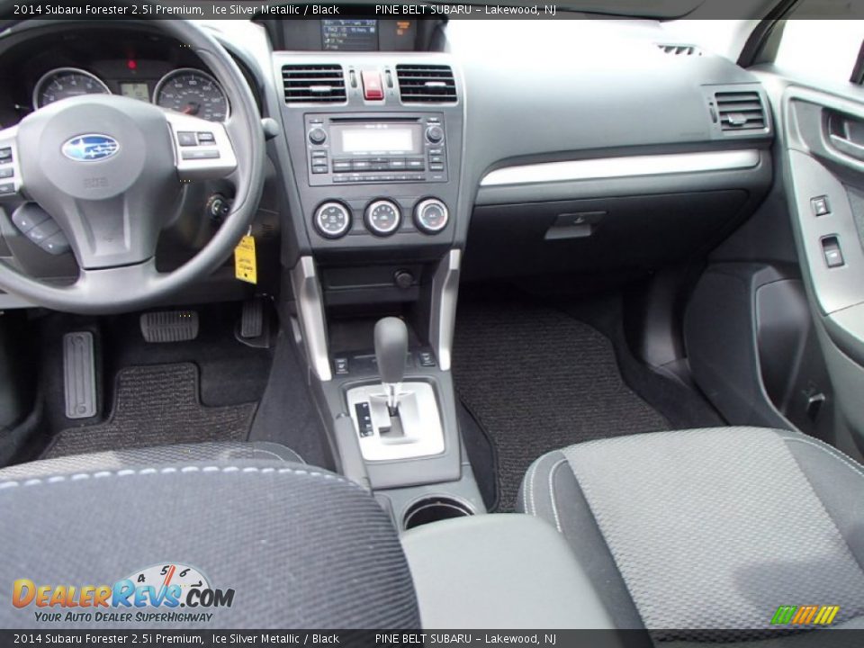 2014 Subaru Forester 2.5i Premium Ice Silver Metallic / Black Photo #14