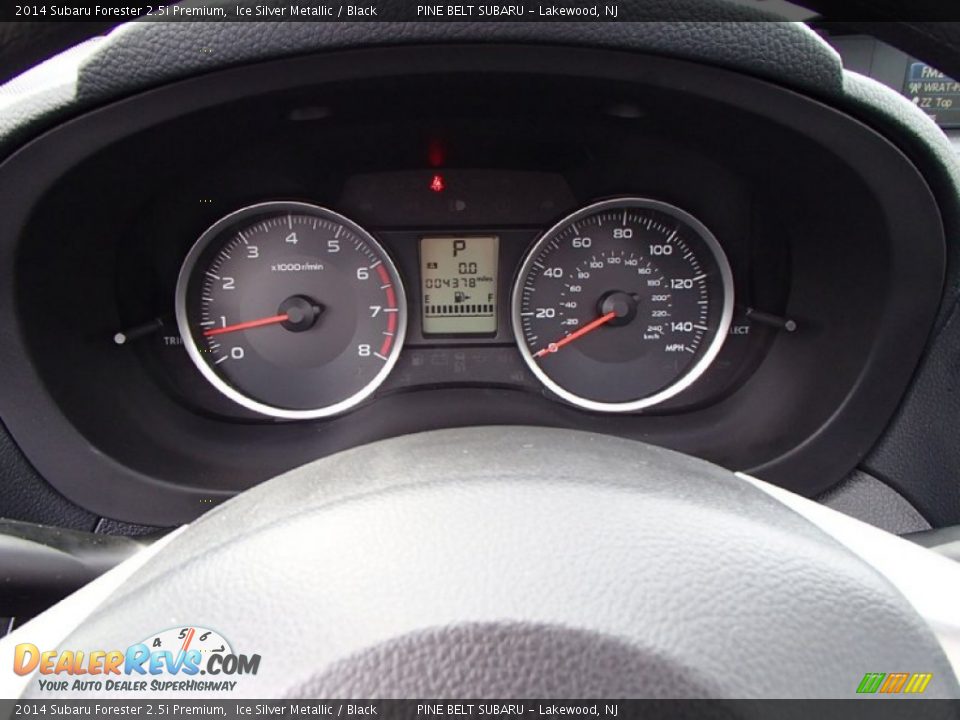 2014 Subaru Forester 2.5i Premium Ice Silver Metallic / Black Photo #16