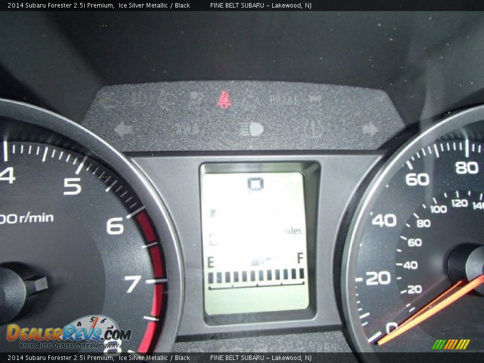 2014 Subaru Forester 2.5i Premium Ice Silver Metallic / Black Photo #17