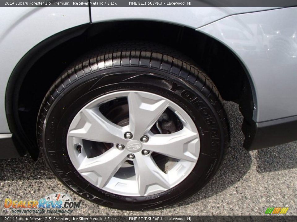 2014 Subaru Forester 2.5i Premium Ice Silver Metallic / Black Photo #24