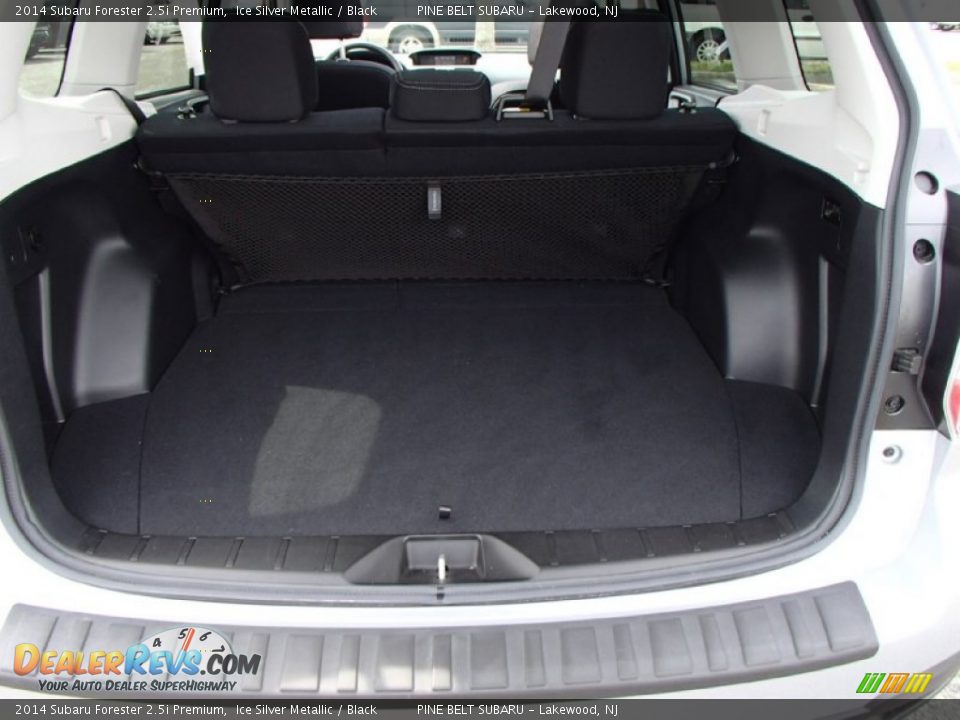 2014 Subaru Forester 2.5i Premium Ice Silver Metallic / Black Photo #25