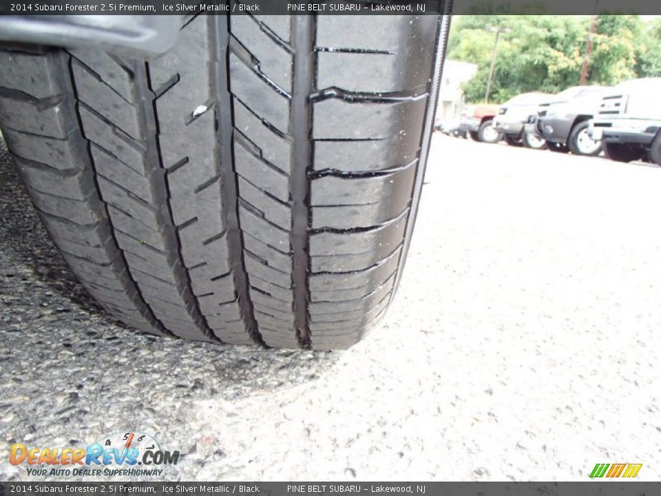 2014 Subaru Forester 2.5i Premium Ice Silver Metallic / Black Photo #27