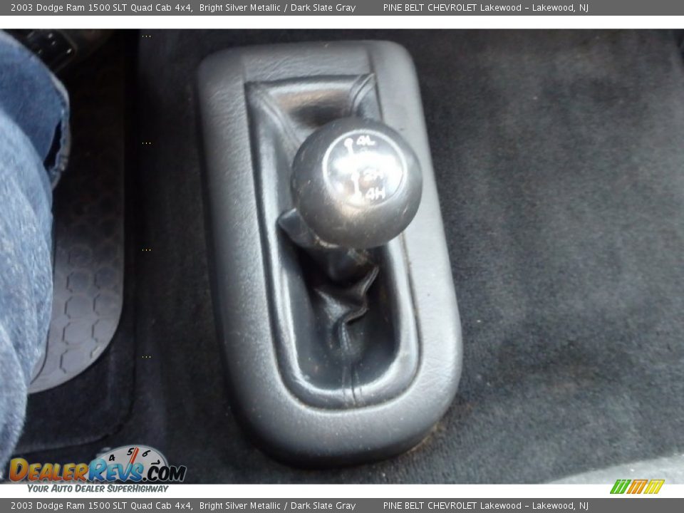 2003 Dodge Ram 1500 SLT Quad Cab 4x4 Bright Silver Metallic / Dark Slate Gray Photo #15