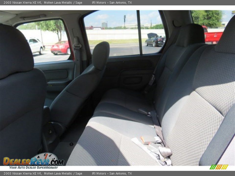 2003 Nissan Xterra XE V6 Molten Lava Metallic / Sage Photo #12