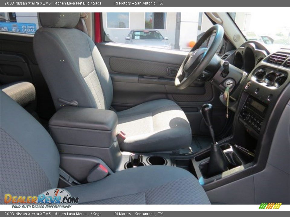 2003 Nissan Xterra XE V6 Molten Lava Metallic / Sage Photo #13