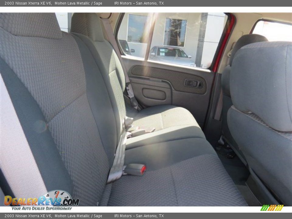 2003 Nissan Xterra XE V6 Molten Lava Metallic / Sage Photo #14