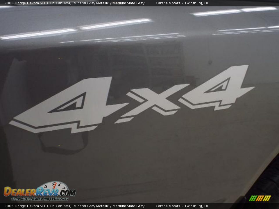 2005 Dodge Dakota SLT Club Cab 4x4 Mineral Gray Metallic / Medium Slate Gray Photo #4