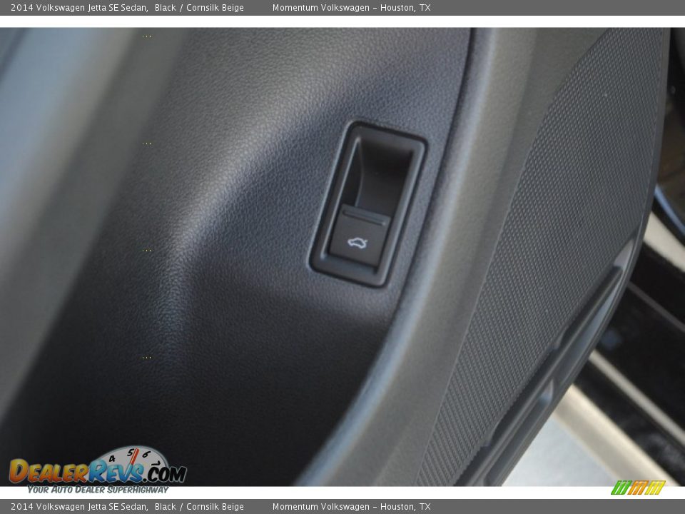 2014 Volkswagen Jetta SE Sedan Black / Cornsilk Beige Photo #16