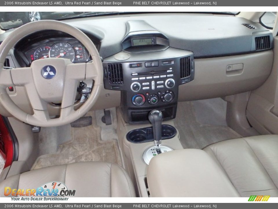 2006 Mitsubishi Endeavor LS AWD Ultra Red Pearl / Sand Blast Beige Photo #14