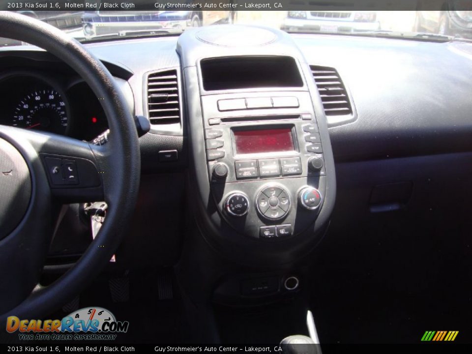 2013 Kia Soul 1.6 Molten Red / Black Cloth Photo #14
