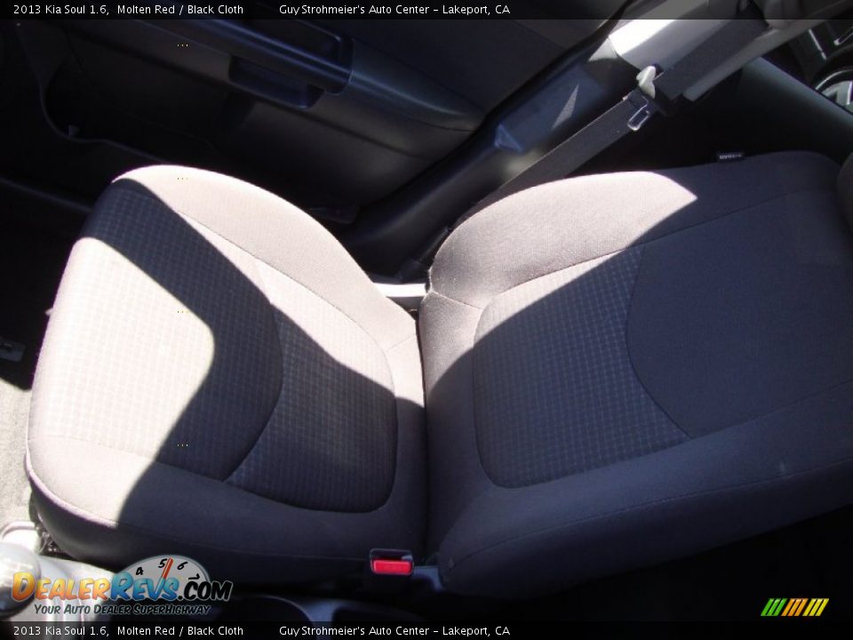 2013 Kia Soul 1.6 Molten Red / Black Cloth Photo #17