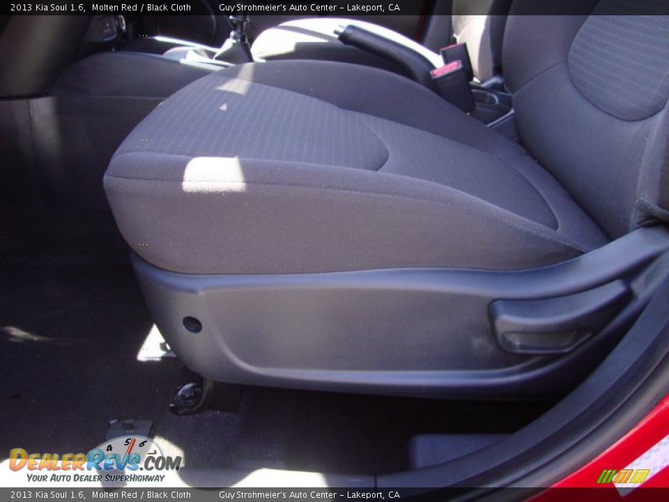 2013 Kia Soul 1.6 Molten Red / Black Cloth Photo #20