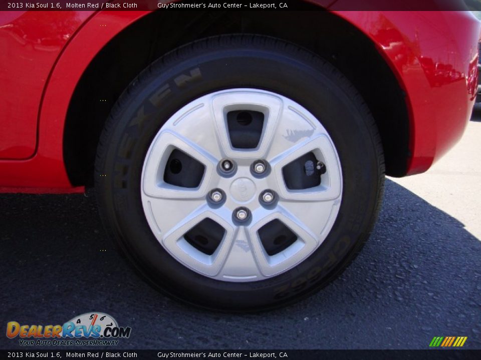 2013 Kia Soul 1.6 Molten Red / Black Cloth Photo #25