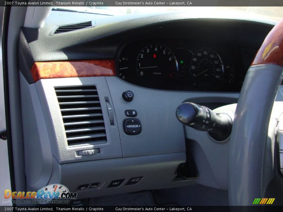 2007 Toyota Avalon Limited Titanium Metallic / Graphite Photo #11