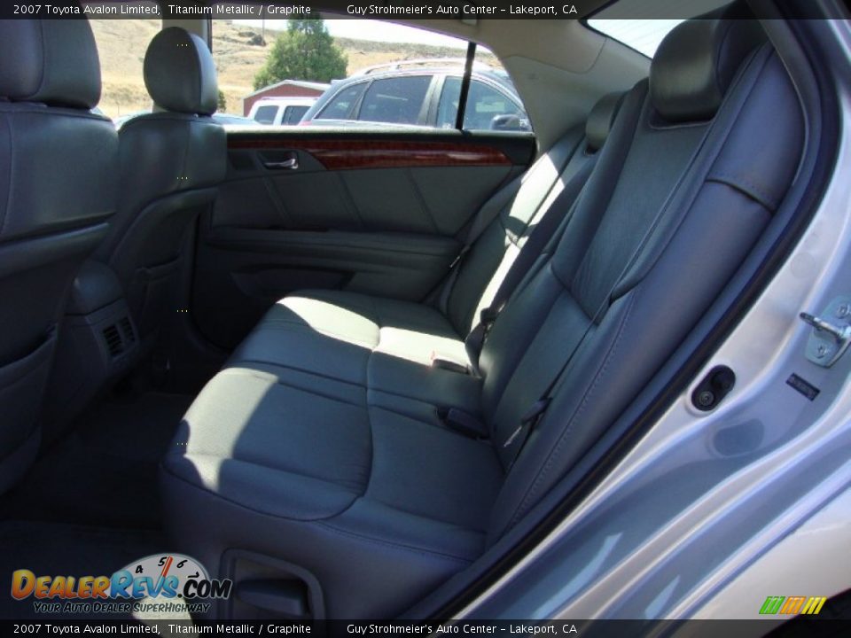 2007 Toyota Avalon Limited Titanium Metallic / Graphite Photo #24