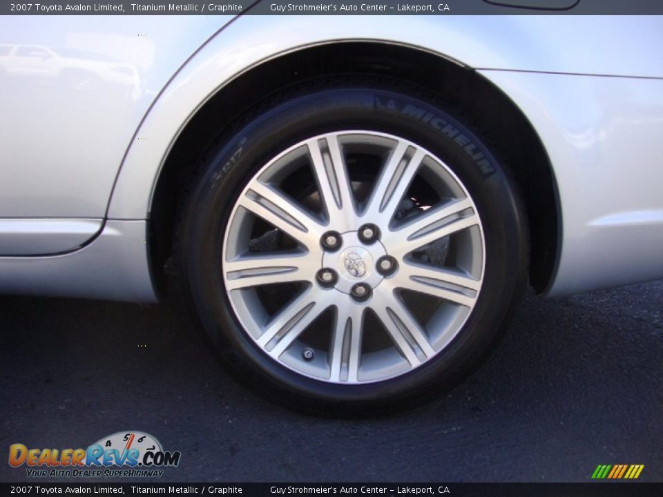 2007 Toyota Avalon Limited Titanium Metallic / Graphite Photo #27