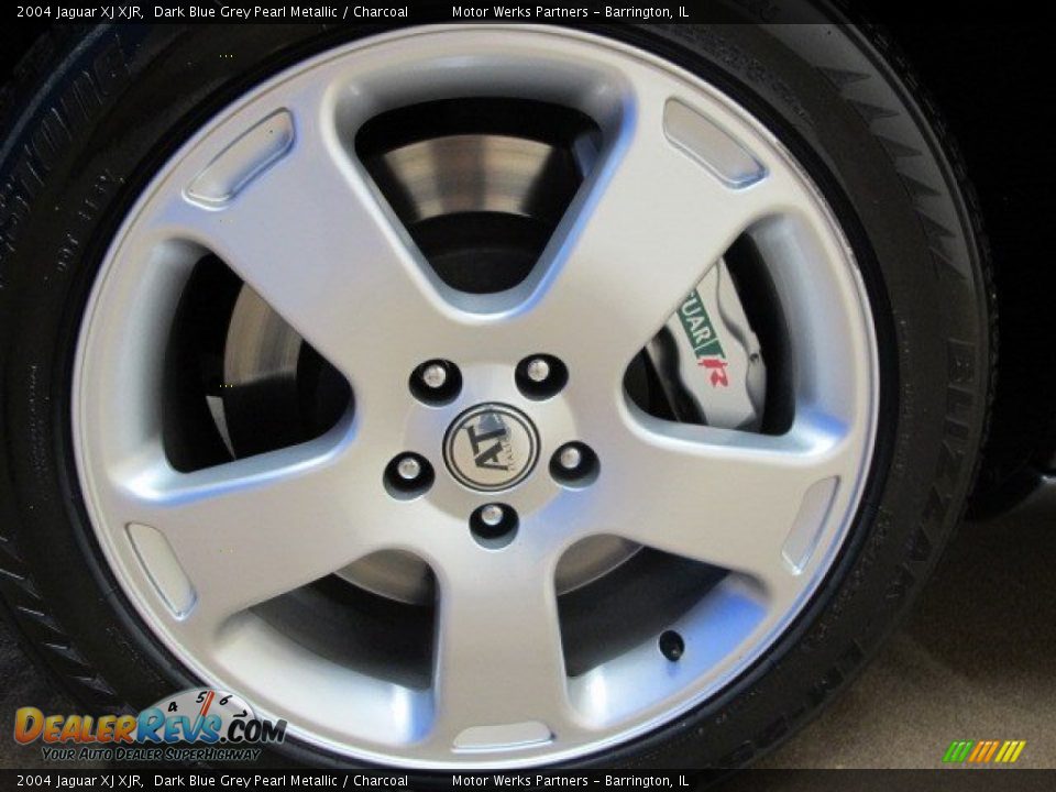2004 Jaguar XJ XJR Wheel Photo #14