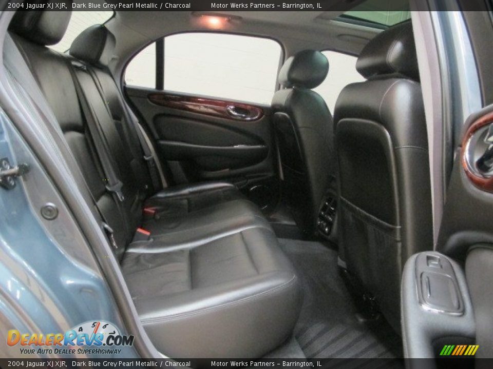 2004 Jaguar XJ XJR Dark Blue Grey Pearl Metallic / Charcoal Photo #20