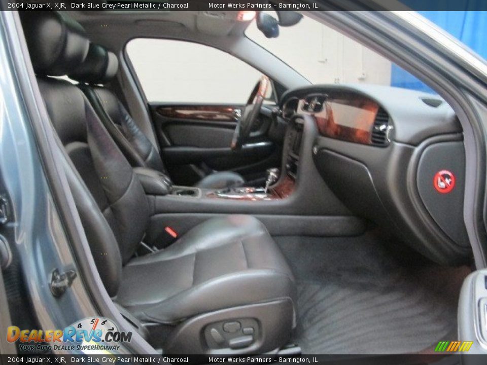 2004 Jaguar XJ XJR Dark Blue Grey Pearl Metallic / Charcoal Photo #22