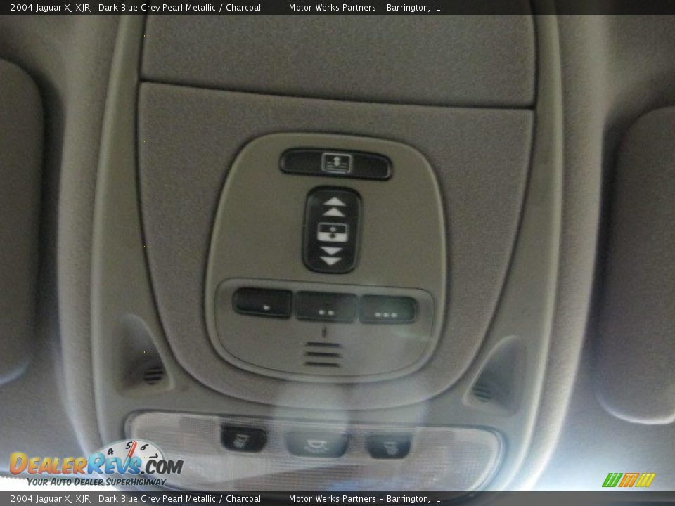 2004 Jaguar XJ XJR Dark Blue Grey Pearl Metallic / Charcoal Photo #35