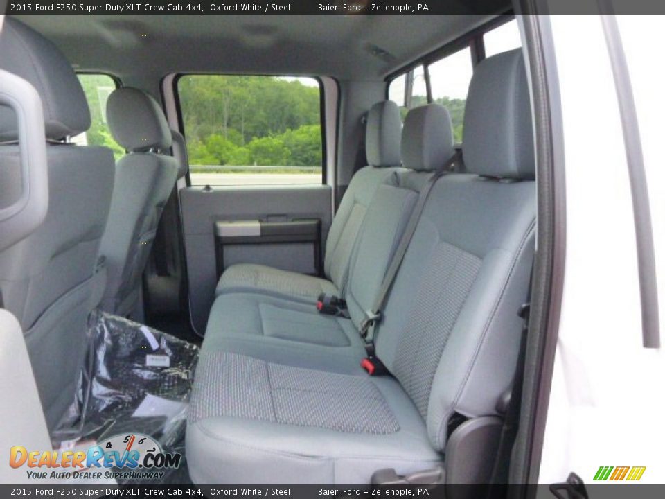 2015 Ford F250 Super Duty XLT Crew Cab 4x4 Oxford White / Steel Photo #11