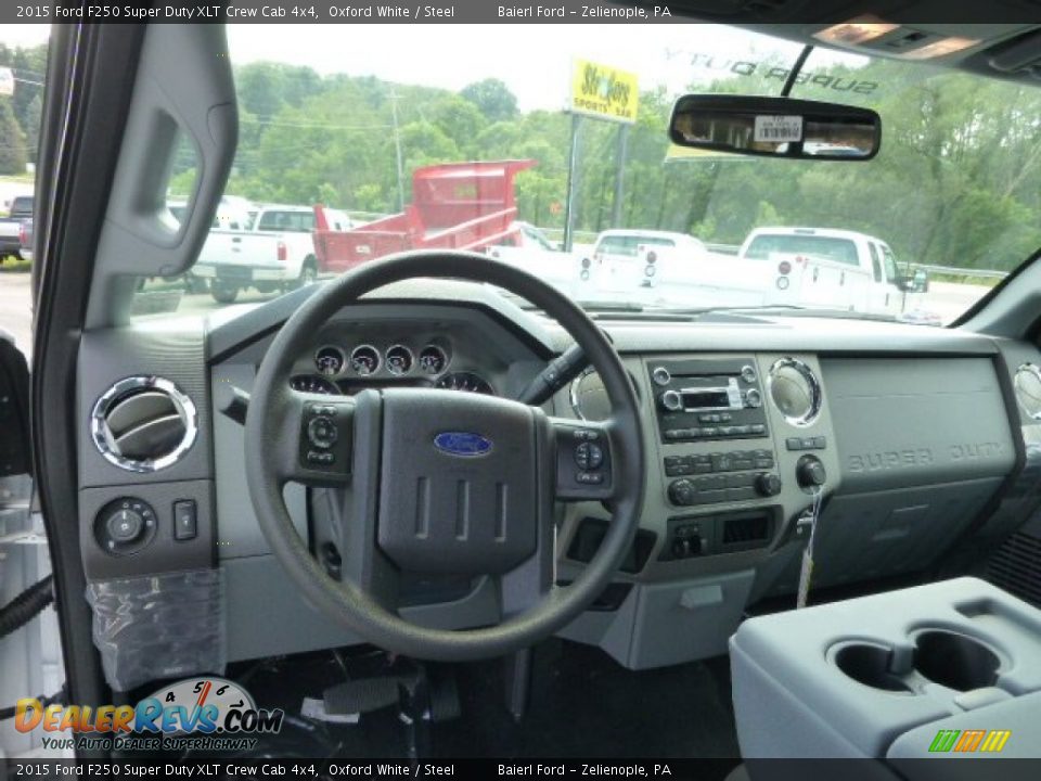 2015 Ford F250 Super Duty XLT Crew Cab 4x4 Oxford White / Steel Photo #12