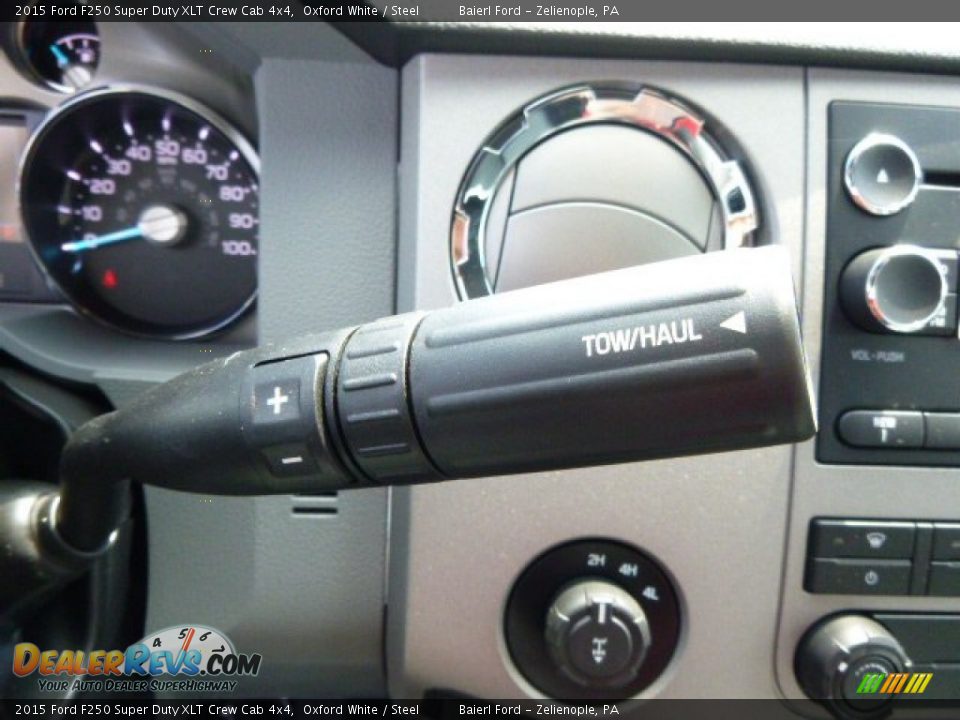 2015 Ford F250 Super Duty XLT Crew Cab 4x4 Oxford White / Steel Photo #17