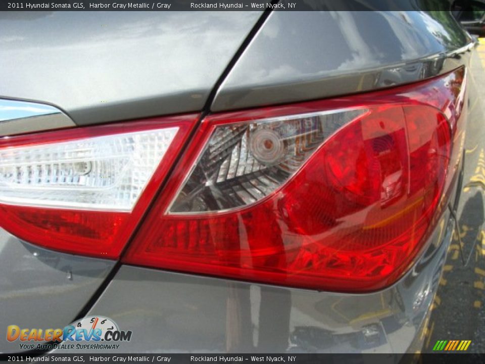 2011 Hyundai Sonata GLS Harbor Gray Metallic / Gray Photo #22