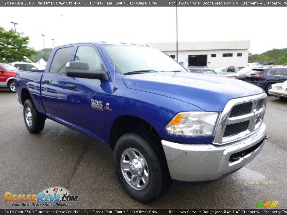 2014 Ram 2500 Tradesman Crew Cab 4x4 Blue Streak Pearl Coat / Black/Diesel Gray Photo #4