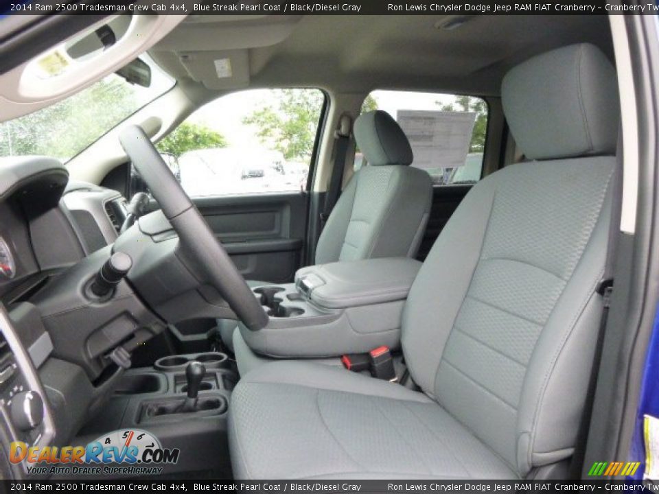 2014 Ram 2500 Tradesman Crew Cab 4x4 Blue Streak Pearl Coat / Black/Diesel Gray Photo #10