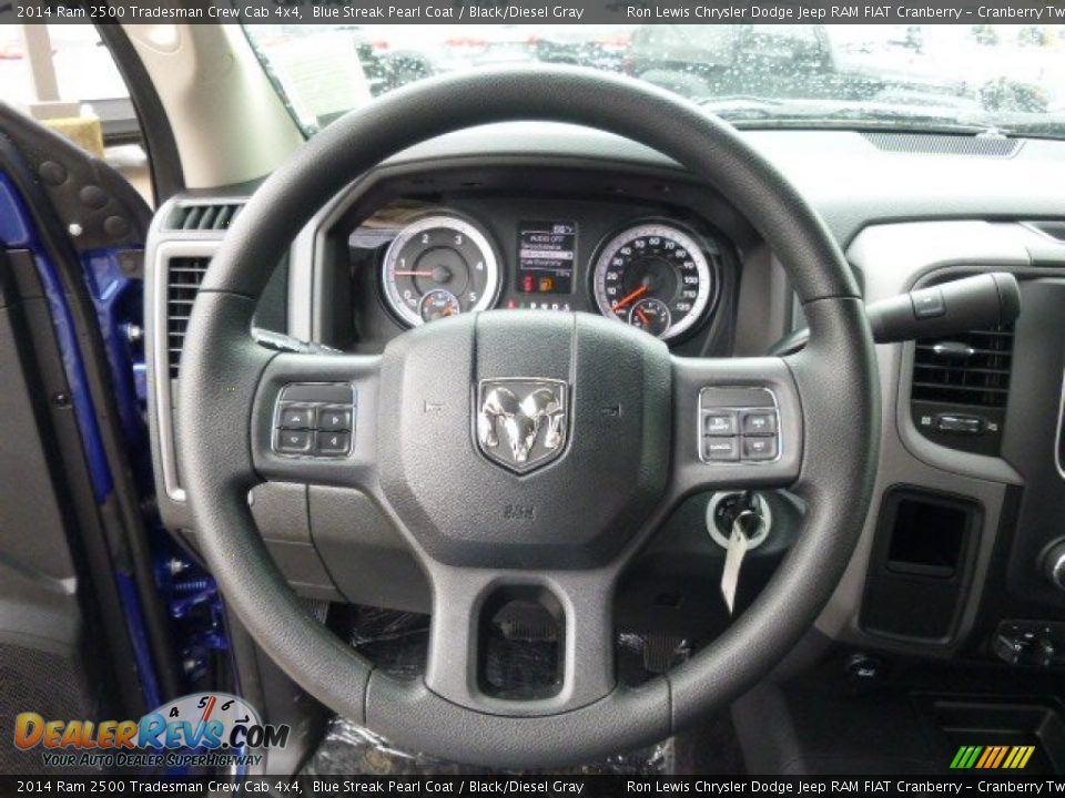2014 Ram 2500 Tradesman Crew Cab 4x4 Blue Streak Pearl Coat / Black/Diesel Gray Photo #19