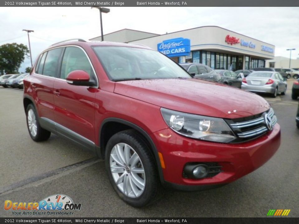Front 3/4 View of 2012 Volkswagen Tiguan SE 4Motion Photo #1
