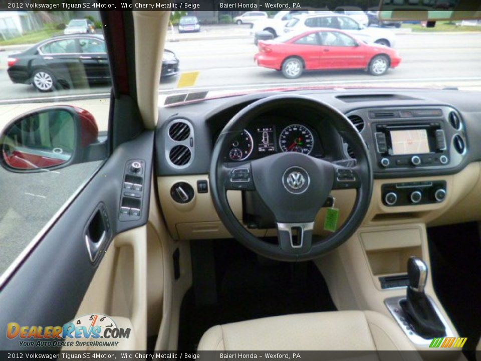 2012 Volkswagen Tiguan SE 4Motion Wild Cherry Metallic / Beige Photo #14