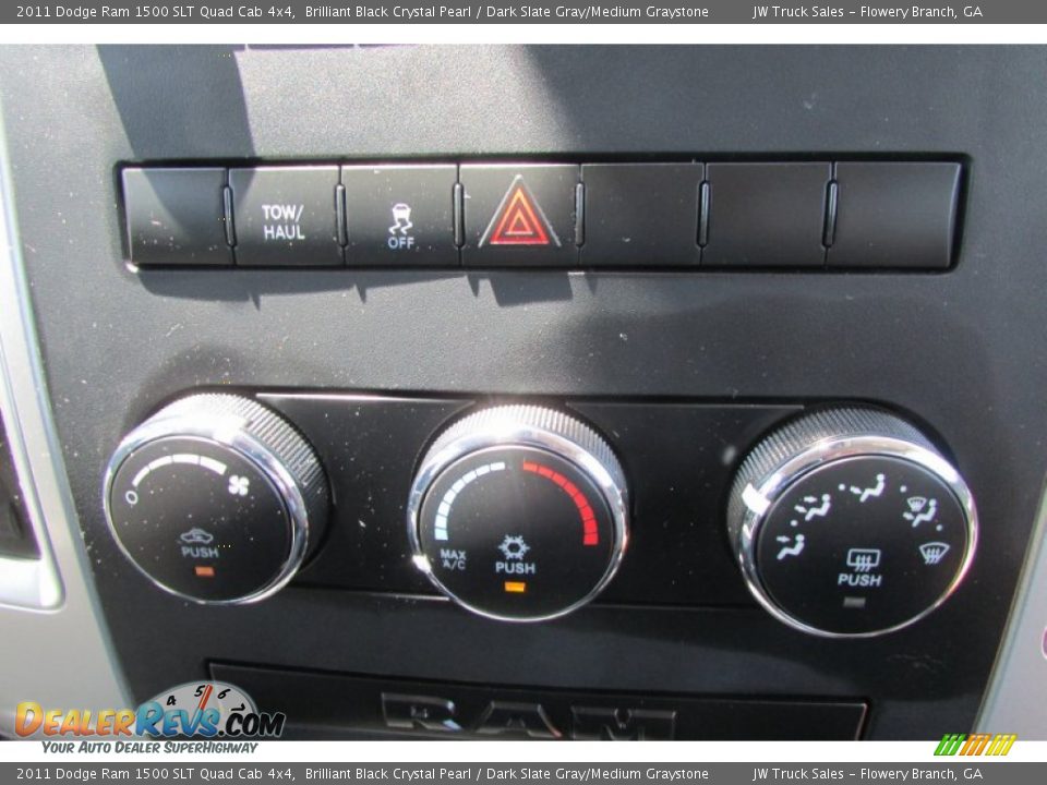 2011 Dodge Ram 1500 SLT Quad Cab 4x4 Brilliant Black Crystal Pearl / Dark Slate Gray/Medium Graystone Photo #27