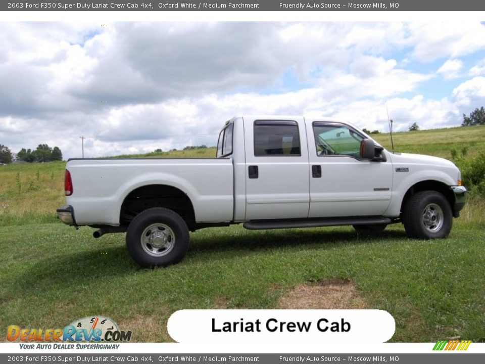 2003 Ford F350 Super Duty Lariat Crew Cab 4x4 Oxford White / Medium Parchment Photo #2