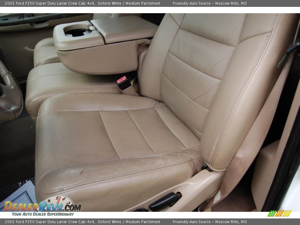 2003 Ford F350 Super Duty Lariat Crew Cab 4x4 Oxford White / Medium Parchment Photo #8