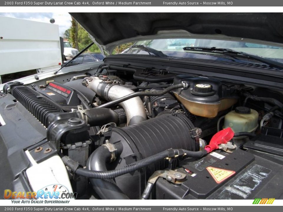 2003 Ford F350 Super Duty Lariat Crew Cab 4x4 Oxford White / Medium Parchment Photo #24