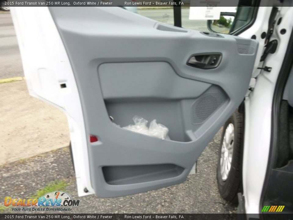 2015 Ford Transit Van 250 MR Long Oxford White / Pewter Photo #15