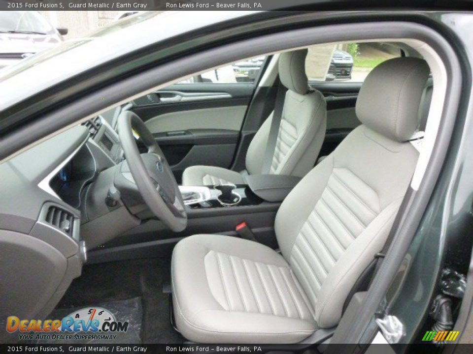 Earth Gray Interior 2015 Ford Fusion S Photo 10