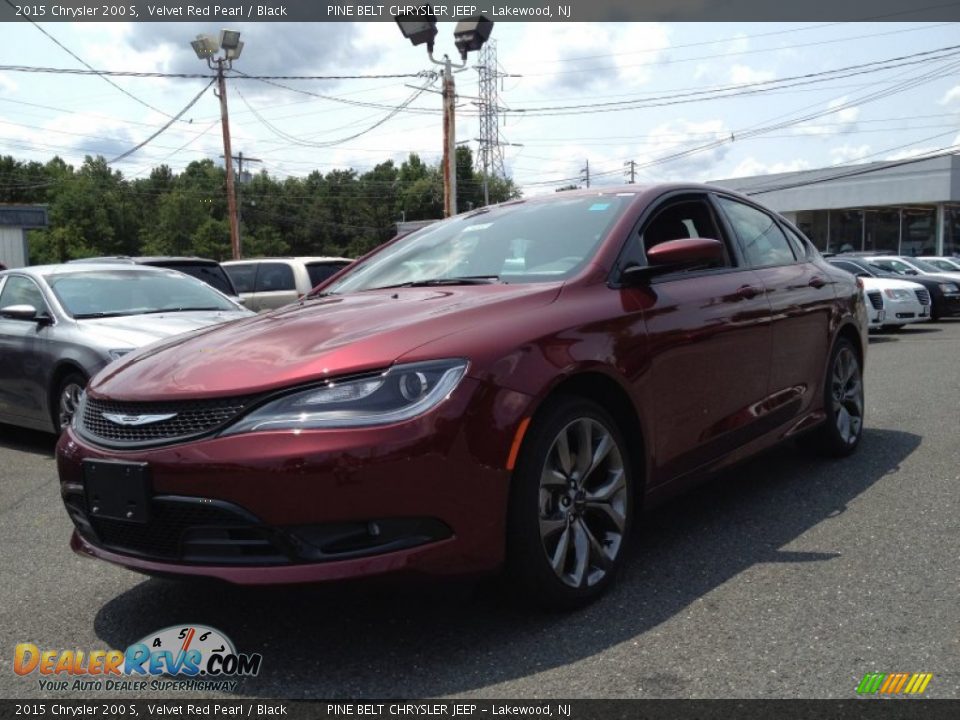 2015 Chrysler 200 S Velvet Red Pearl / Black Photo #1
