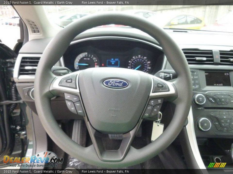 2015 Ford Fusion S Steering Wheel Photo #19