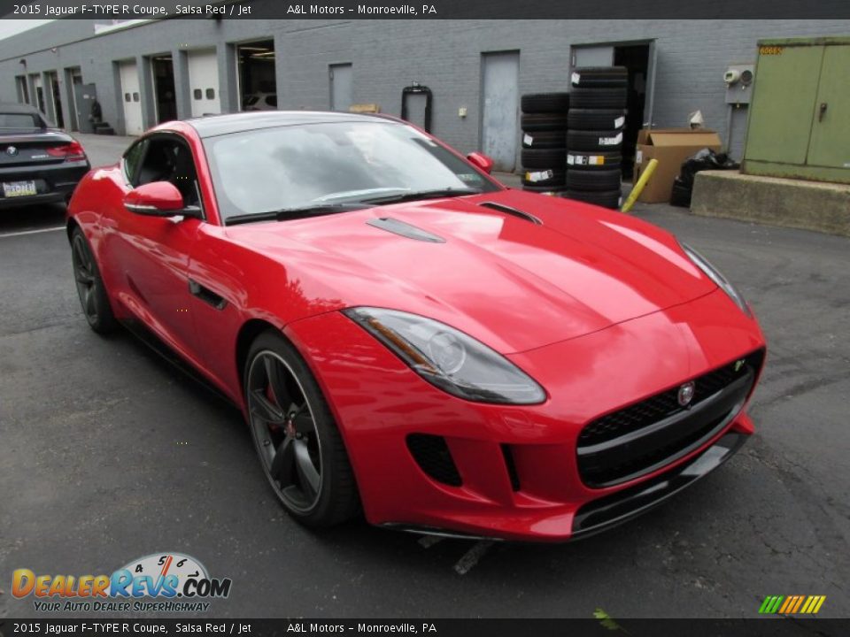 Front 3/4 View of 2015 Jaguar F-TYPE R Coupe Photo #7